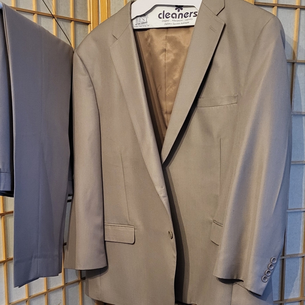 Men's Gray Blazer